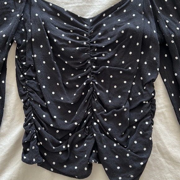 Blouse - Picture 2 of 5